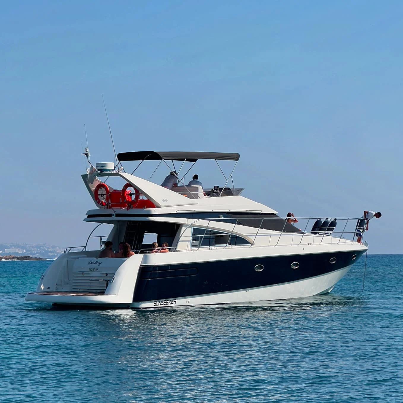 SUNSEEKER 52